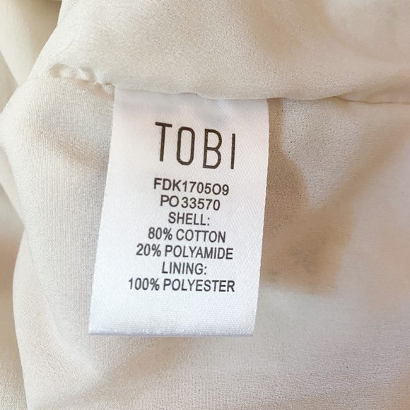 Tobi Lace Dress In Blush Pink - Picture 7 of 8